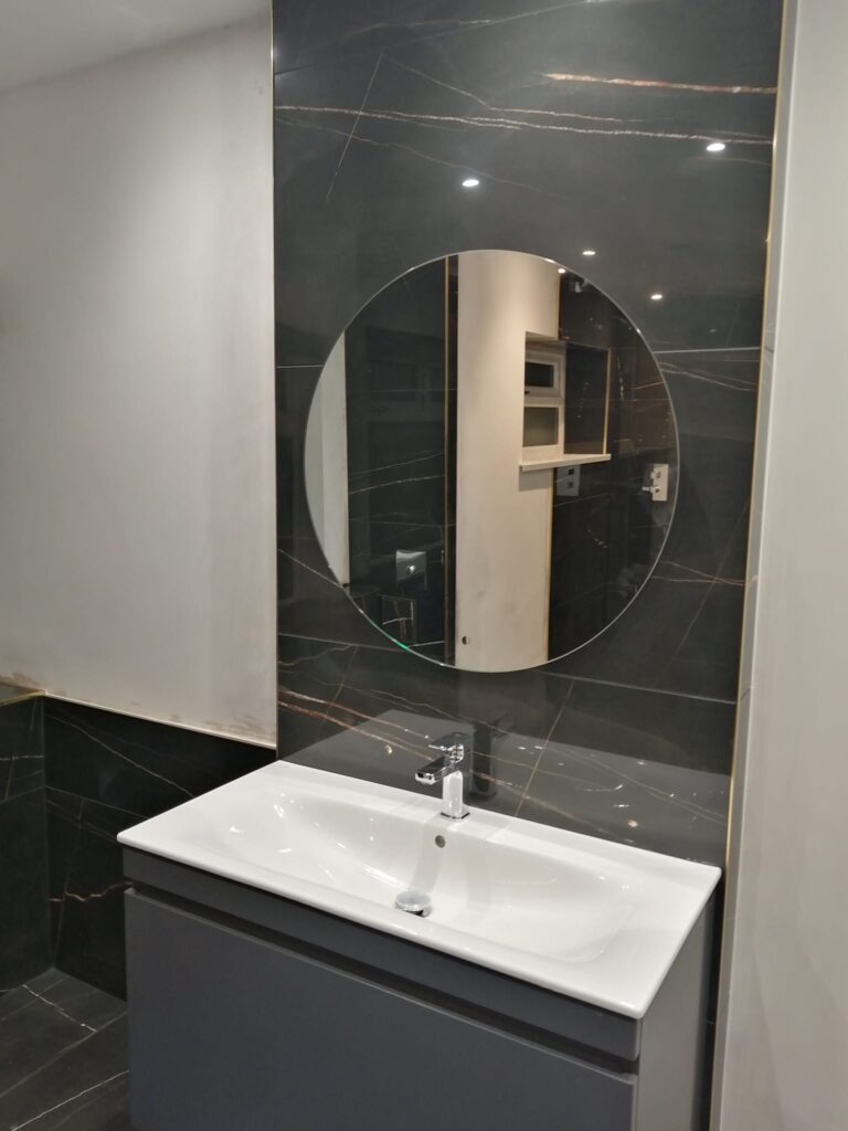 wall tiling